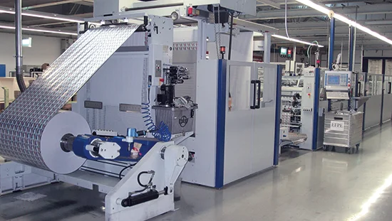 Roll cutter and roll winder Roll cutter and roll winder